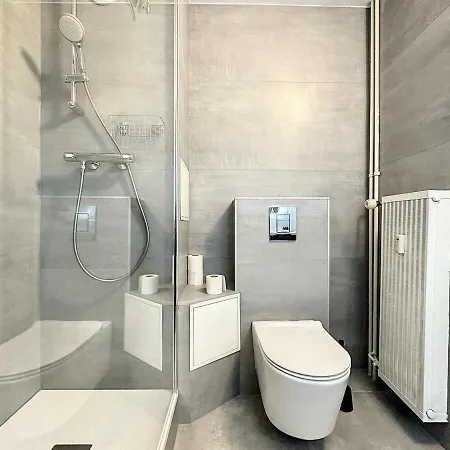 Super Studio 2 Pers Near Basel Near Train Station *