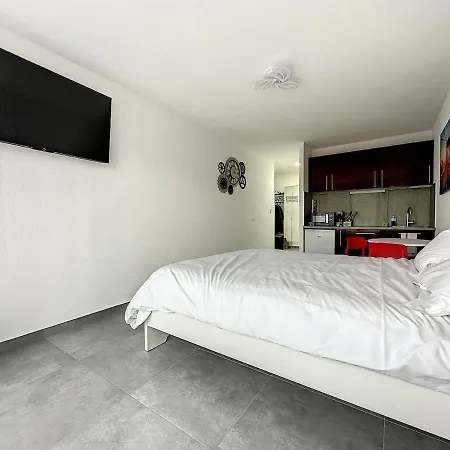 Super Studio 2 Pers Near Basel Near Train Station * Saint-Louis (Haut-Rhin)